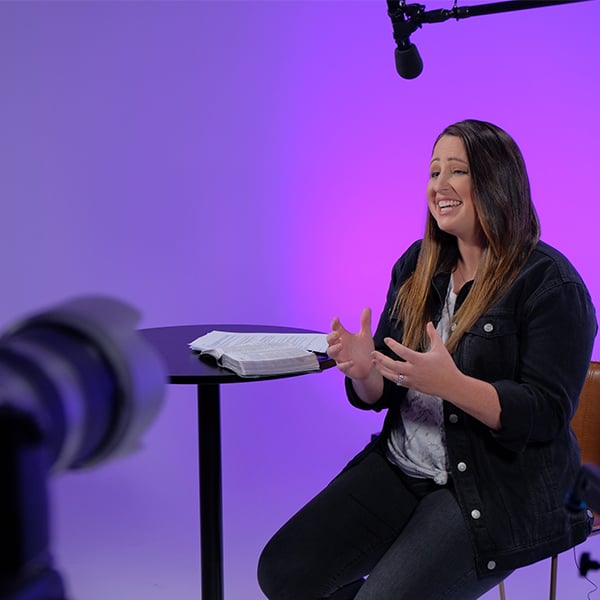 Emily-Vogeltanz-Clever-Marketing-Tome-App